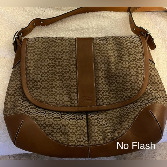 RARE Coach Soho Brown & Tan Signature Messenger Laptop Bag - Picture 2 of 11